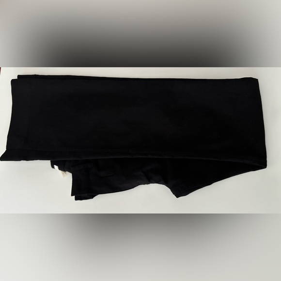 H&M Black Flare Pant Front pockets - Picture 6 of 6